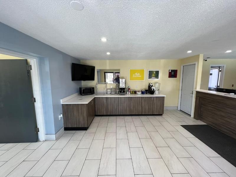 Comfort Inn