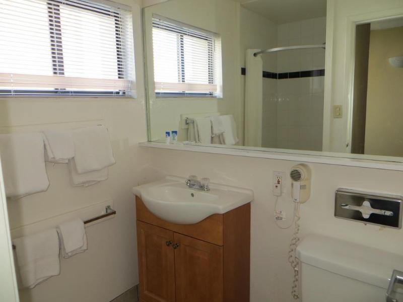 Comfort Inn 2*
